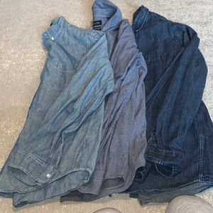 Lot of 3 Mens denim looking shirts Size M. Club Monaco, Massimo Dutti, Jcrew